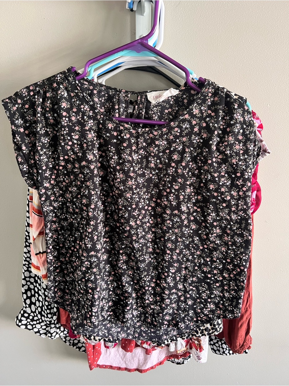 Woman’s Top Bundle - Picture 2 of 13